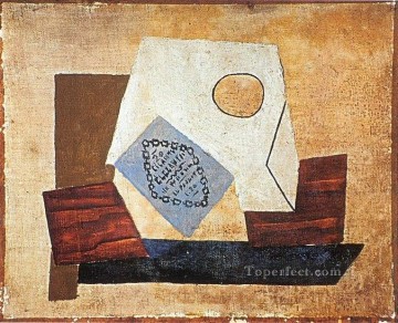 Naturaleza muerta con un paquete de cigarrillos 1921 Pablo Picasso Pinturas al óleo